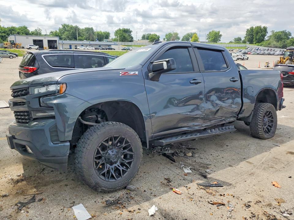 Продаж на аукціоні авто 2022 Chevrolet Silverado Ltd, vin: 1GCUYEED3NZ105010, номер лоту: 55737396