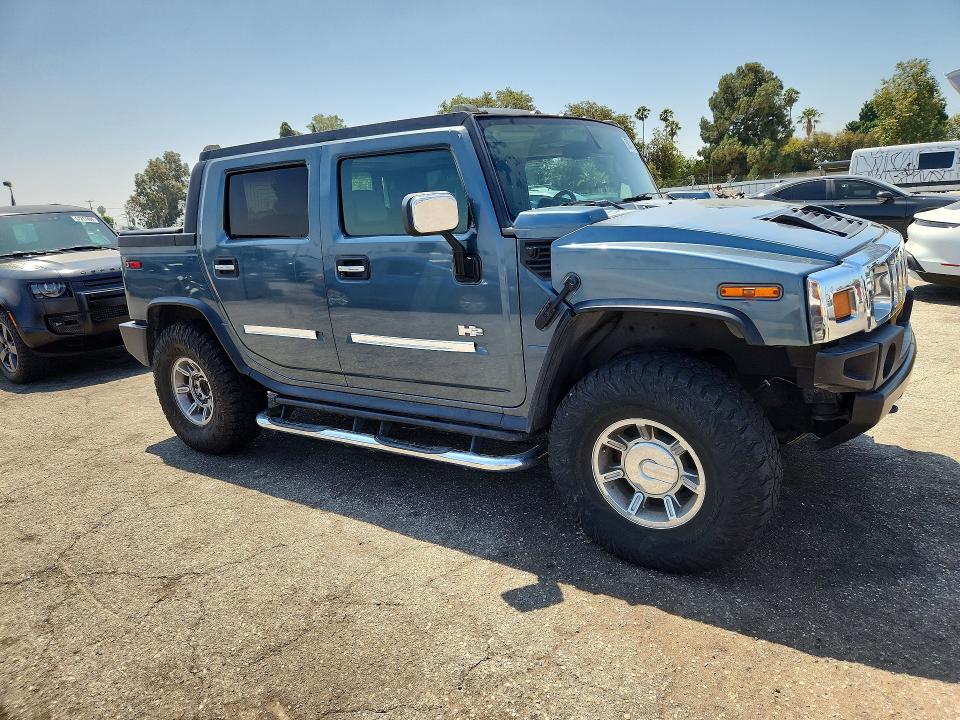 Продажа на аукционе авто 2005 Hummer H2 Sut, vin: 5GRGN22U95H115893, номер лота: 59004126