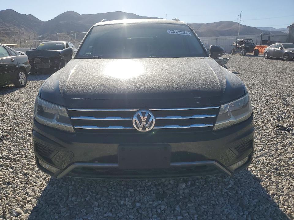 2018 Volkswagen Tiguan მანქანა იყიდება აუქციონზე, vin: 3VV3B7AX9JM023143, აუქციონის ნომერი: 56138536