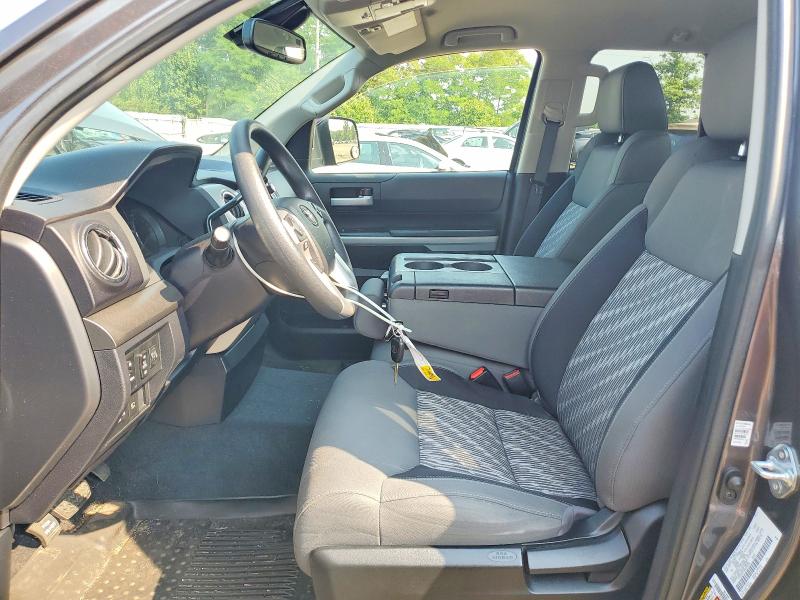Продаж на аукціоні авто 2021 Toyota Tundra, vin: 5TFUY5F18MX045384, номер лоту: 59250006