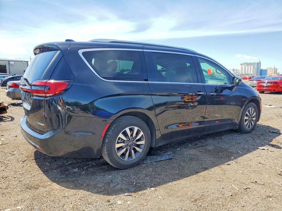 Продажа на аукционе авто 2021 Chrysler Pacifica, vin: 2C4RC1L7XMR599241, номер лота: 58261956