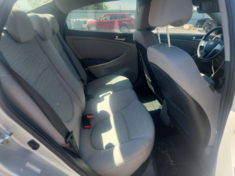 2017 Hyundai Accent მანქანა იყიდება აუქციონზე, vin: KMHCT4AE4HU252193, აუქციონის ნომერი: 54485866