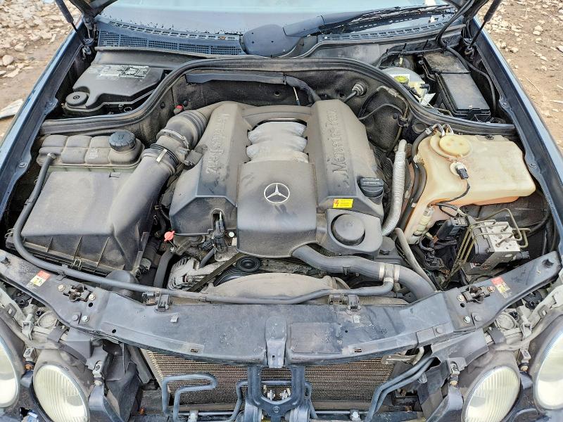 58591476 :رقم المزاد ، WDBLJ65G22F198128 vin ، 2002 Mercedes-benz Clk مزاد بيع