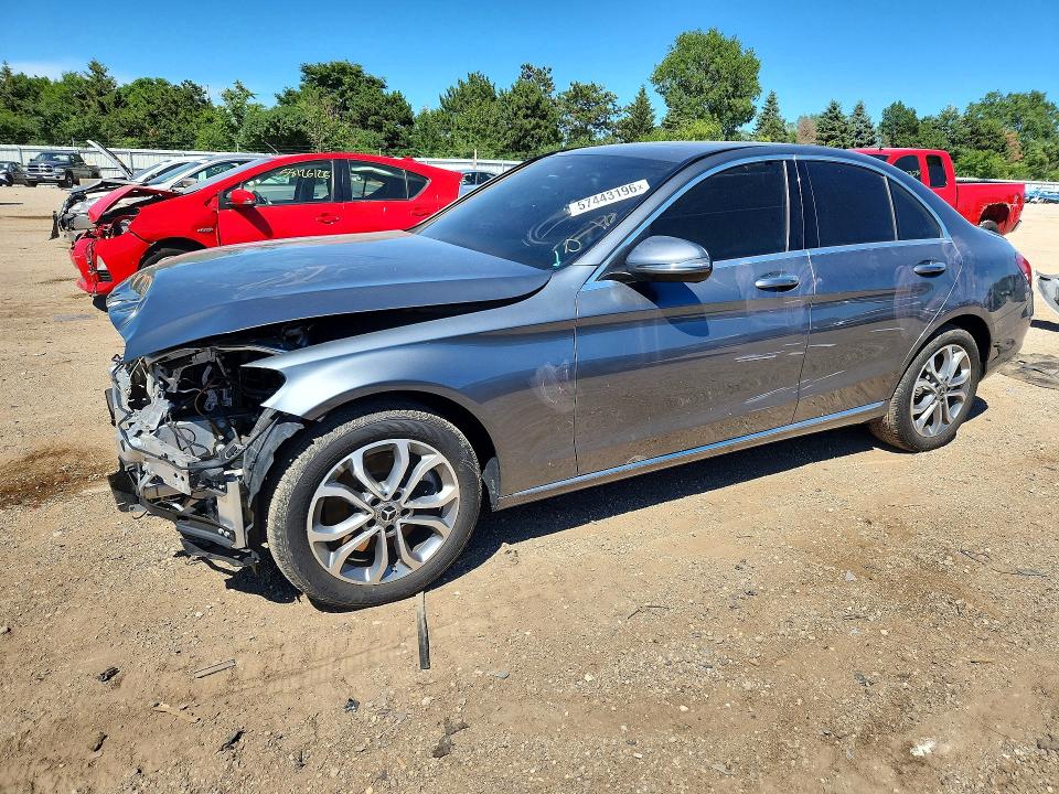 57443196 :رقم المزاد ، 55SWF4KB6JU251928 vin ، 2018 Mercedes-benz C مزاد بيع