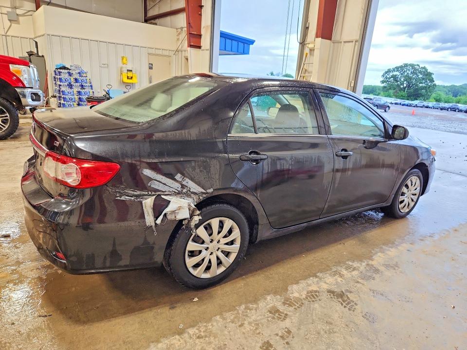 57364396 :رقم المزاد ، 2T1BU4EE6DC964851 vin ، 2013 Toyota Corolla مزاد بيع