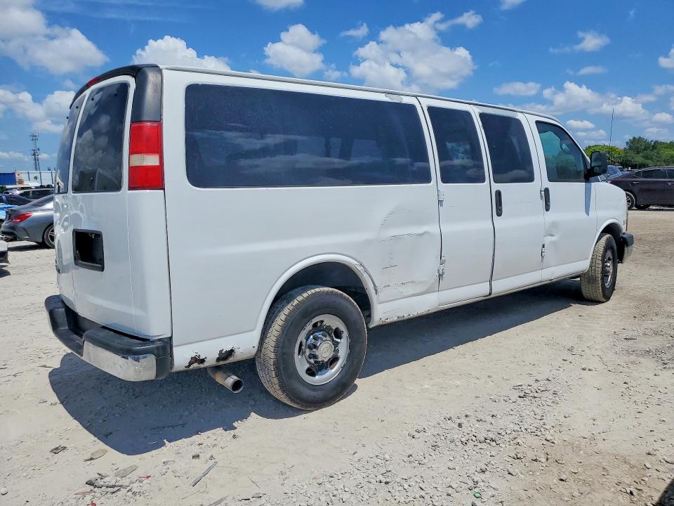 57356816 :رقم المزاد ، 1GAZG1FG2C1123447 vin ، 2012 Chevrolet Express G3500 مزاد بيع