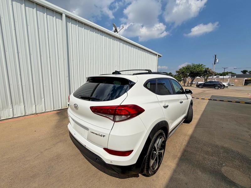58159396 :رقم المزاد ، KM8J33A21JU753278 vin ، 2018 Hyundai Tucson مزاد بيع