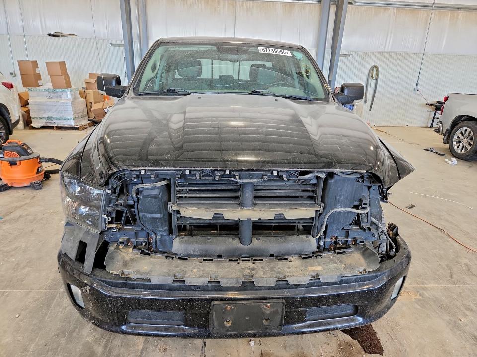 57239556 :رقم المزاد ، 1C6RR7LT9KS520756 vin ، 2019 Ram 1500 Classic مزاد بيع