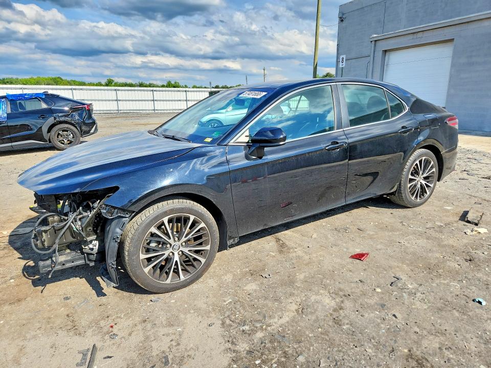Продажа на аукционе авто 2018 Toyota Camry, vin: 4T1B11HK7JU581066, номер лота: 57481666