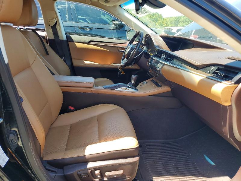 56285296 :رقم المزاد ، 58ABK1GG5HU036092 vin ، 2017 Lexus Es مزاد بيع