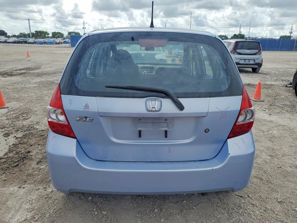 56593476 :رقم المزاد ، JHMGD38468S046832 vin ، 2008 Honda Fit مزاد بيع