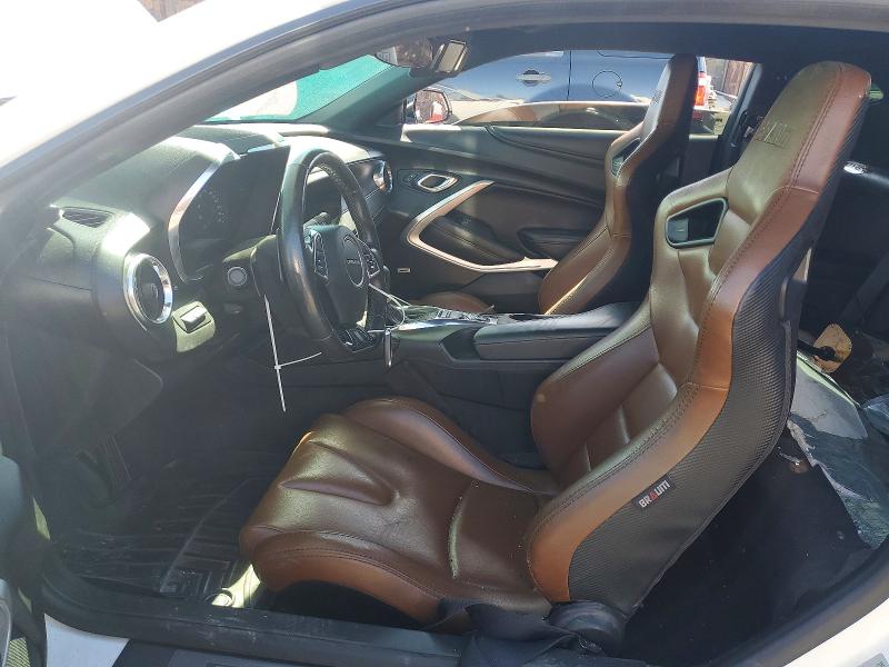 56173756 :رقم المزاد ، 1G1FG1R79J0155507 vin ، 2018 Chevrolet Camaro مزاد بيع