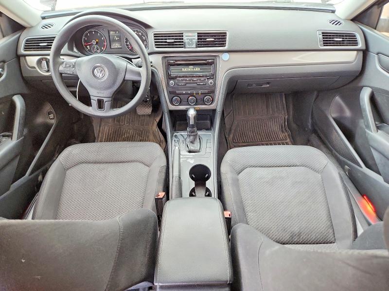 2013 Volkswagen Passat მანქანა იყიდება აუქციონზე, vin: 1VWAH7A37DC052225, აუქციონის ნომერი: 56127336