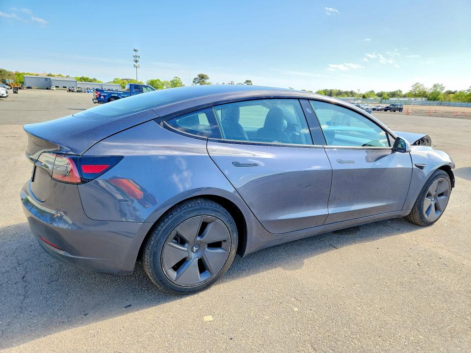 Продажа на аукционе авто 2023 Tesla Model 3, vin: 5YJ3E1EA6PF639419, номер лота: 55456386