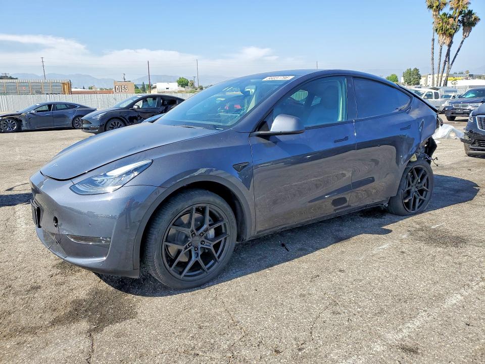 56037796 :رقم المزاد ، 7SAYGDEE6NA020725 vin ، 2022 Tesla Model Y مزاد بيع