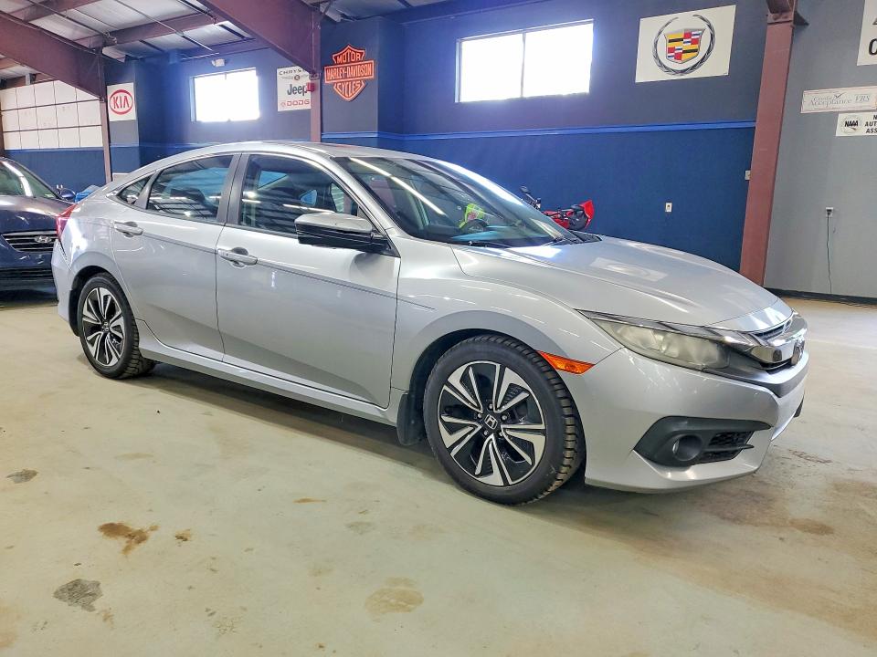 54696466 :رقم المزاد ، 19XFC1F32GE016680 vin ، 2016 Honda Civic مزاد بيع