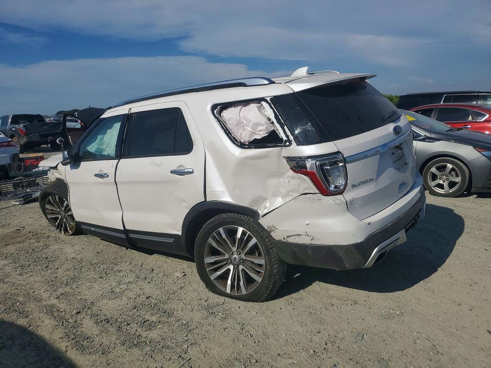 2017 Ford Explorer მანქანა იყიდება აუქციონზე, vin: 1FM5K8HTXHGE12650, აუქციონის ნომერი: 57786746