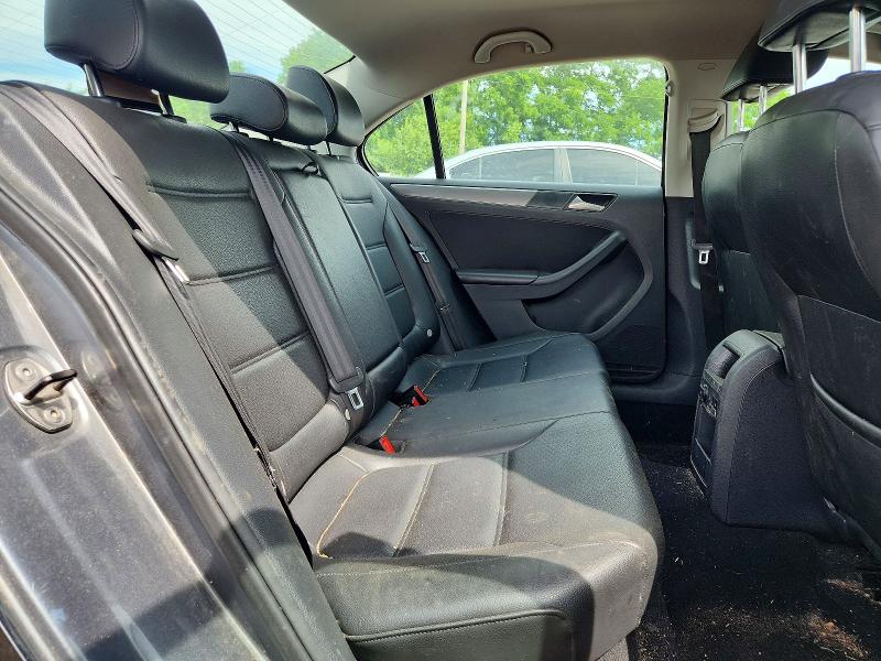 57782126 :رقم المزاد ، 3VWLL7AJ4EM303160 vin ، 2014 Volkswagen Jetta مزاد بيع