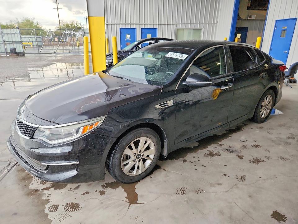 Продажа на аукционе авто 2016 Kia Optima, vin: 5XXGT4L38GG058367, номер лота: 57627076
