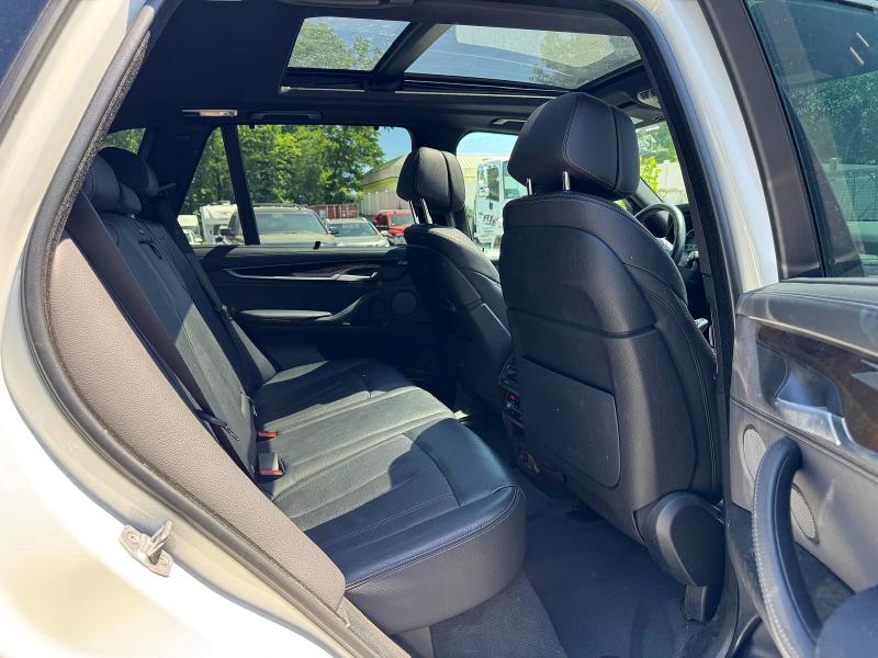 56607996 :رقم المزاد ، 5UXKR6C56J0U15090 vin ، 2018 Bmw X5 مزاد بيع