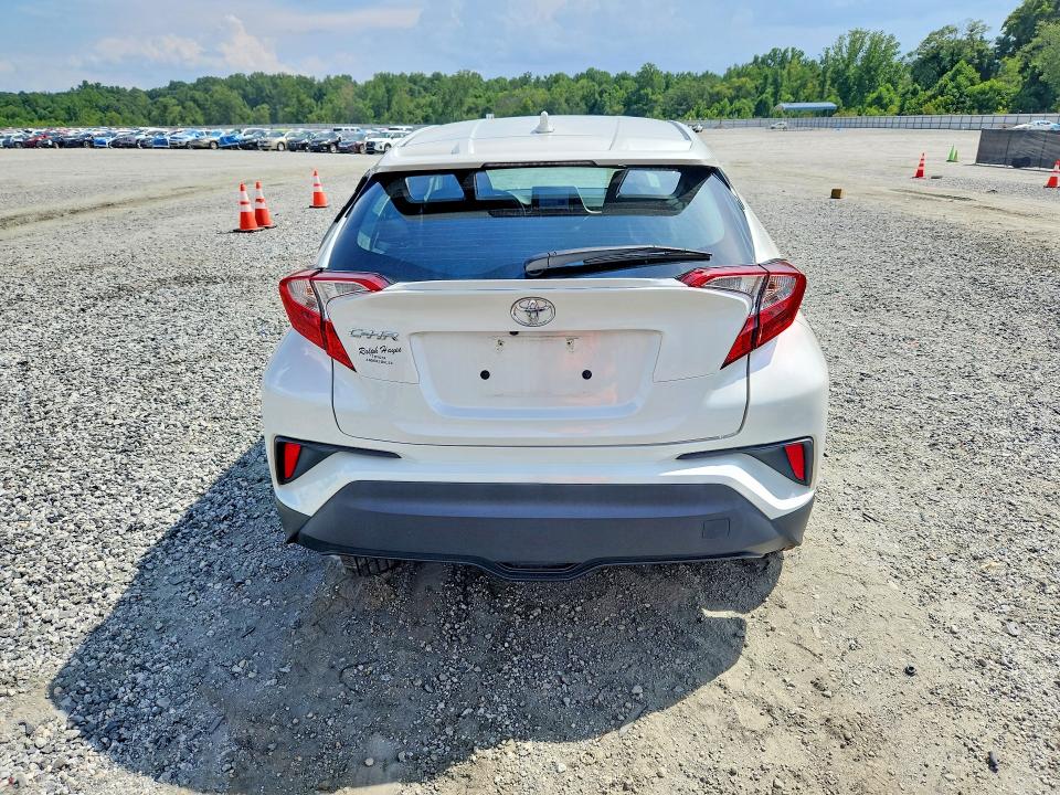 59545816 :رقم المزاد ، NMTKHMBX0MR130185 vin ، 2021 Toyota C-hr مزاد بيع