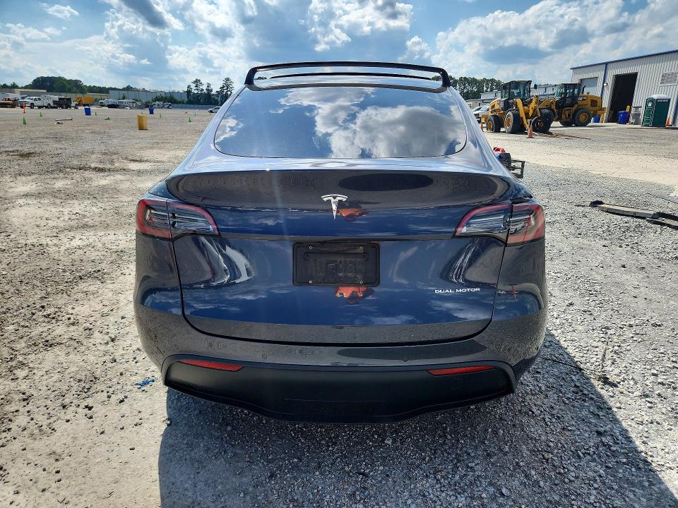 57269036 :رقم المزاد ، 7SAYGAEEXNF383417 vin ، 2022 Tesla Model Y مزاد بيع