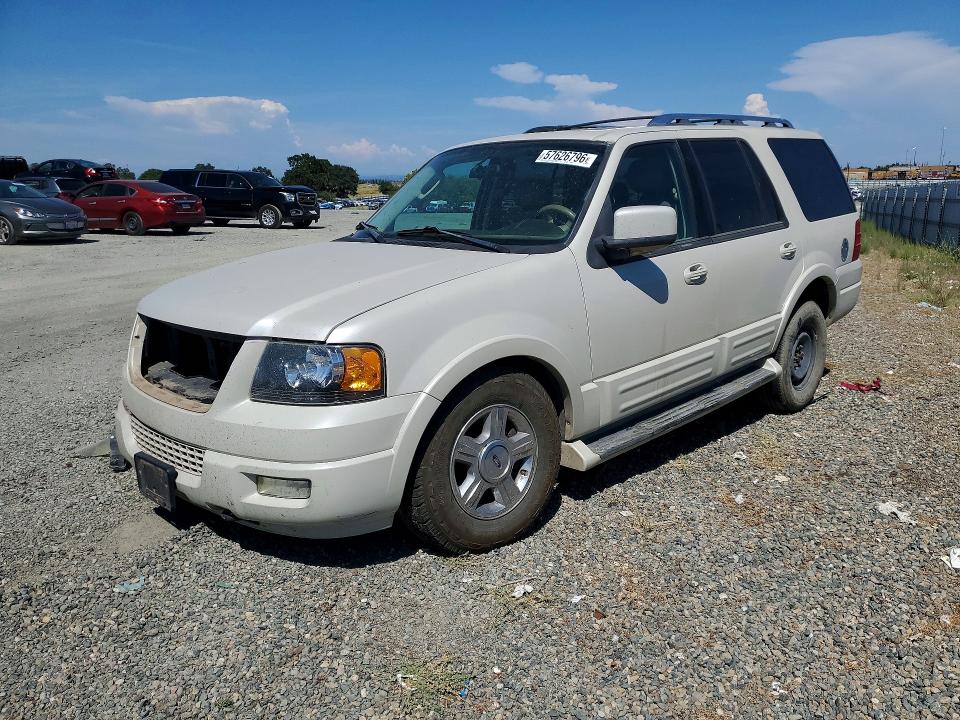 2005 Ford Expedition მანქანა იყიდება აუქციონზე, vin: 1FMFU20565LA06778, აუქციონის ნომერი: 57626796