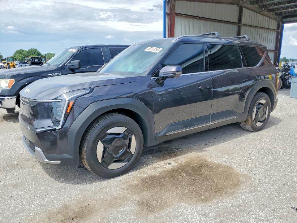 Продажа на аукционе авто 2024 Kia Ev9, vin: KNDAFFS53R6033700, номер лота: 56033236