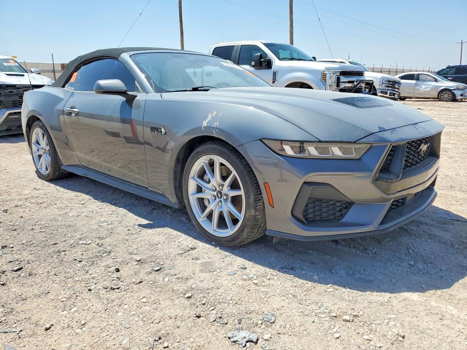58286166 :رقم المزاد ، 1FAGP8FF4R5120118 vin ، 2024 Ford Mustang مزاد بيع