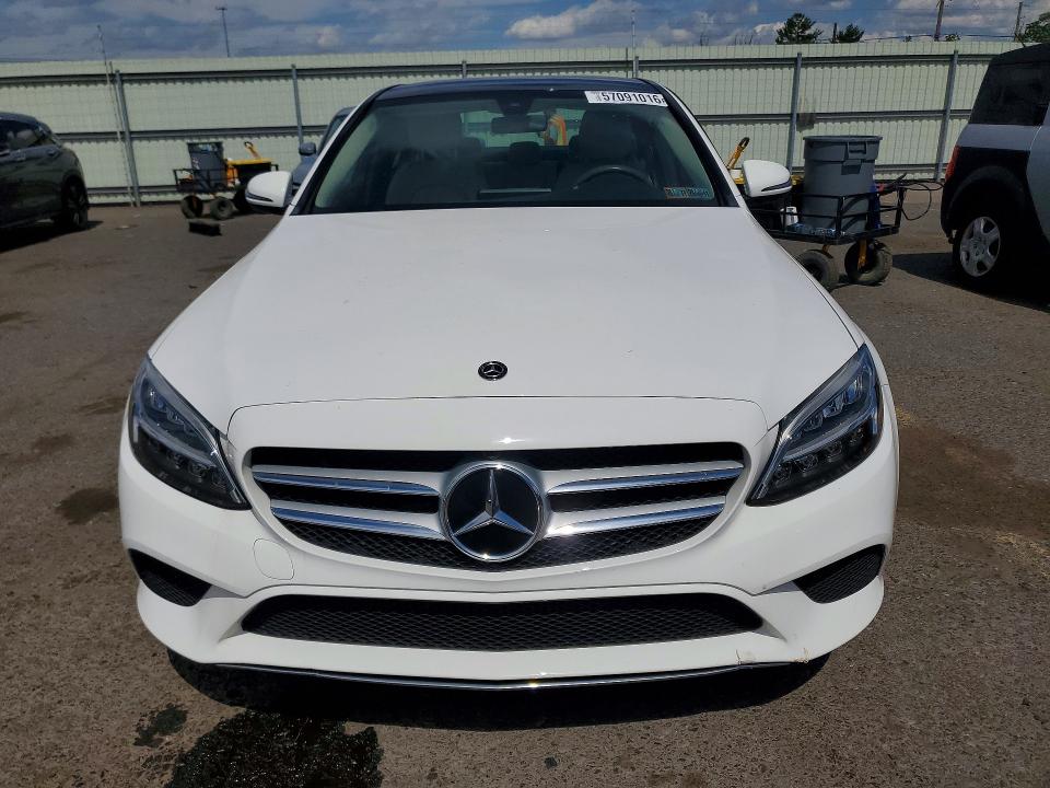57091016 :رقم المزاد ، W1KWF8EB9MR635999 vin ، 2021 Mercedes-benz C مزاد بيع
