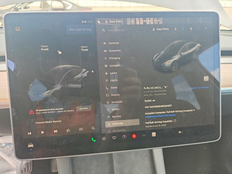 Продажа на аукционе авто 2025 Tesla Model Y, vin: 7SAYGDEE4SF224017, номер лота: 54421446
