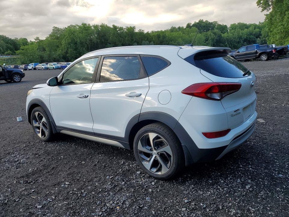 57322706 :رقم المزاد ، KM8J3CA27HU300566 vin ، 2017 Hyundai Tucson مزاد بيع