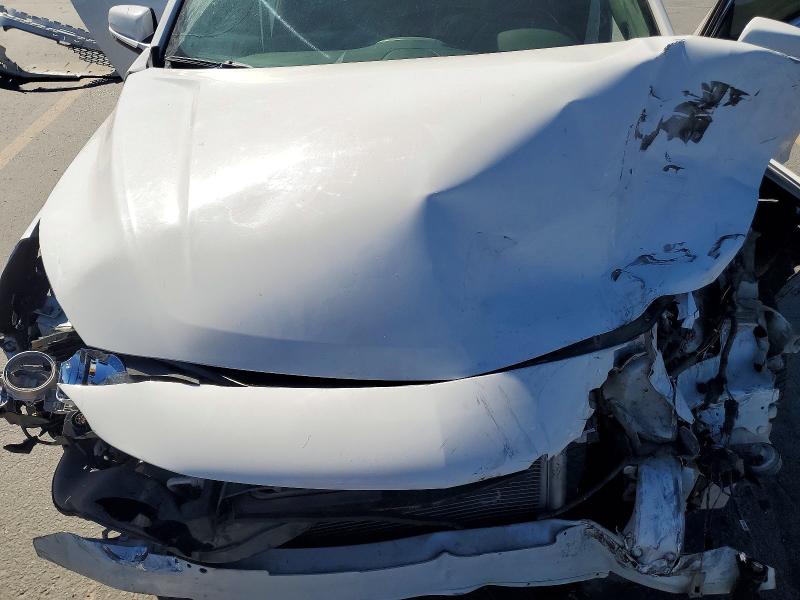 57151606 :رقم المزاد ، 1G11D5SL0FU117102 vin ، 2015 Chevrolet Malibu مزاد بيع