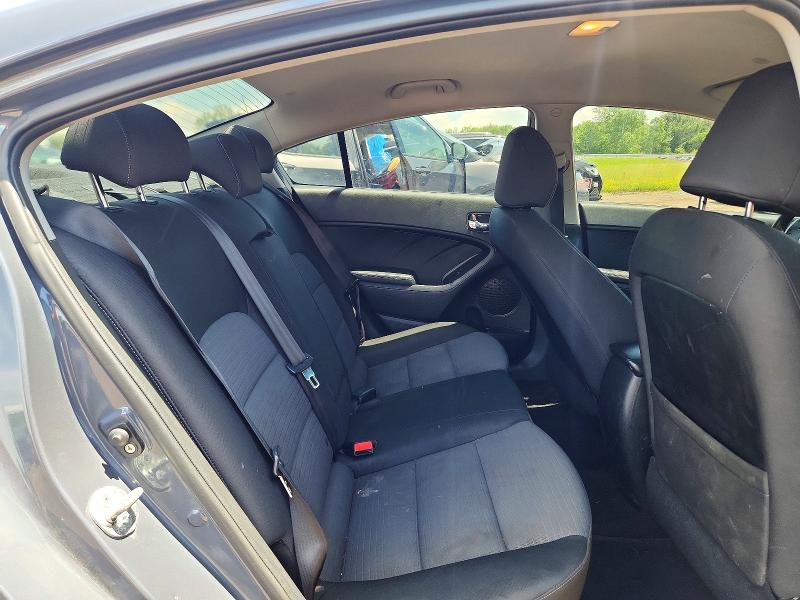 56803656 :رقم المزاد ، KNAFX4A66F5434223 vin ، 2015 Kia Forte مزاد بيع