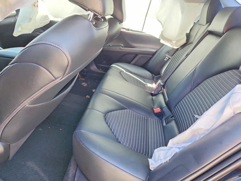 55805126 :رقم المزاد ، 4T1B11HKXKU799911 vin ، 2019 Toyota Camry مزاد بيع