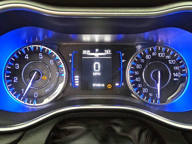 54179066 :رقم المزاد ، 1C3CCCAB1FN588366 vin ، 2015 Chrysler 200 مزاد بيع