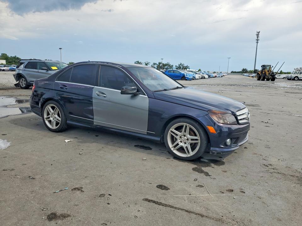 58718666 :رقم المزاد ، WDDGF54X69F234869 vin ، 2009 Mercedes-benz C مزاد بيع
