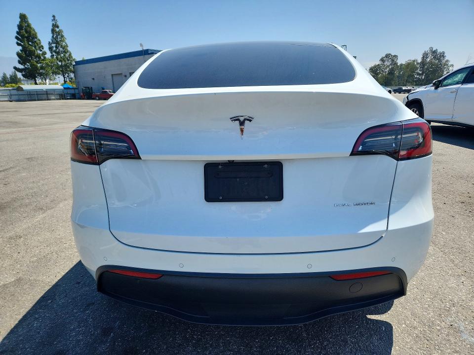 58306766 :رقم المزاد ، 5YJYGDEE9MF248572 vin ، 2021 Tesla Model Y مزاد بيع