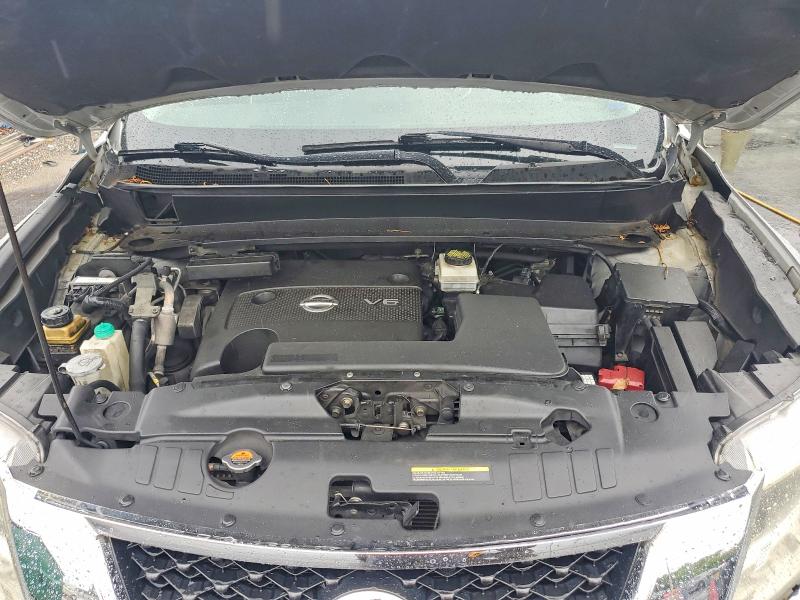 56092606 :رقم المزاد ، 5N1AR2MN9FC681421 vin ، 2015 Nissan Pathfinder مزاد بيع