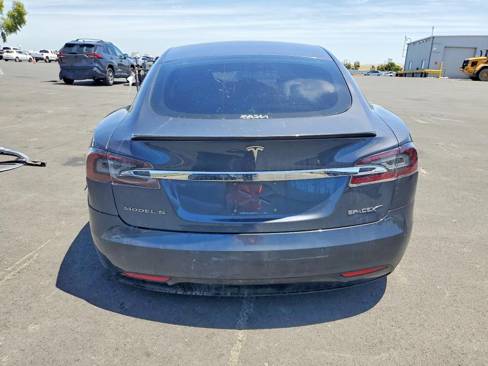 55804456 :رقم المزاد ، 5YJSA1E1XGF147080 vin ، 2016 Tesla Model S مزاد بيع