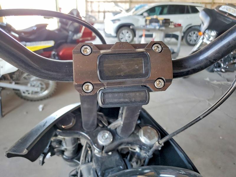 58111586 :رقم المزاد ، 1HD1YYK13PB017499 vin ، 2023 Harley-davidson Fxbbs مزاد بيع