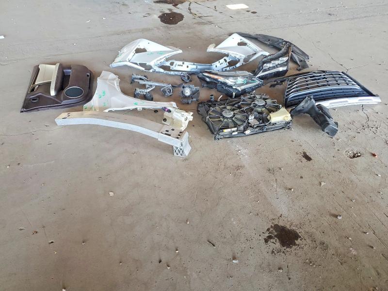 57029306 :رقم المزاد ، 2T2ZZMCA0KC137355 vin ، 2019 Lexus Rx 350 مزاد بيع