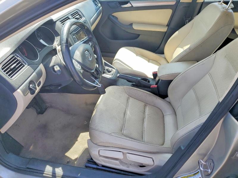 2015 Volkswagen Jetta მანქანა იყიდება აუქციონზე, vin: 3VWD17AJ0FM261274, აუქციონის ნომერი: 56164746