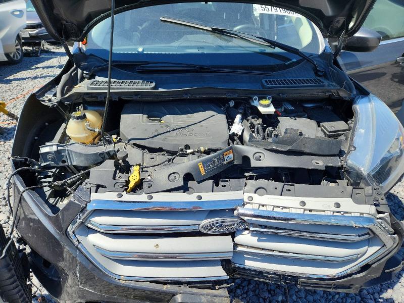 55791986 :رقم المزاد ، 1FMCU9HDXJUA15933 vin ، 2018 Ford Escape مزاد بيع