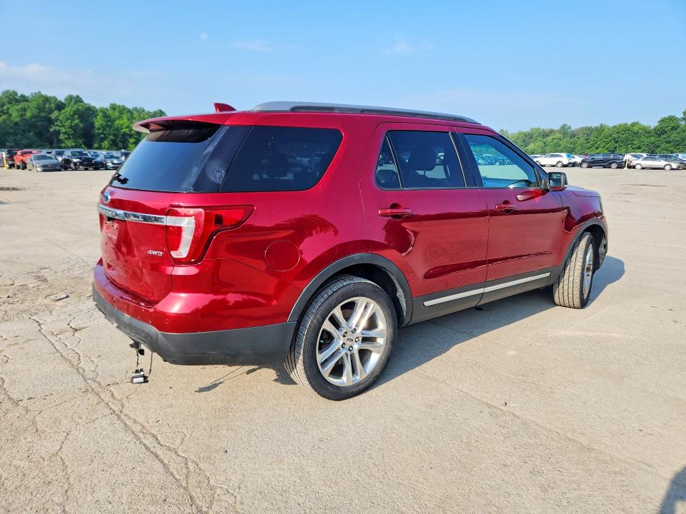 58789856 :رقم المزاد ، 1FM5K8D89HGC64377 vin ، 2017 Ford Explorer مزاد بيع