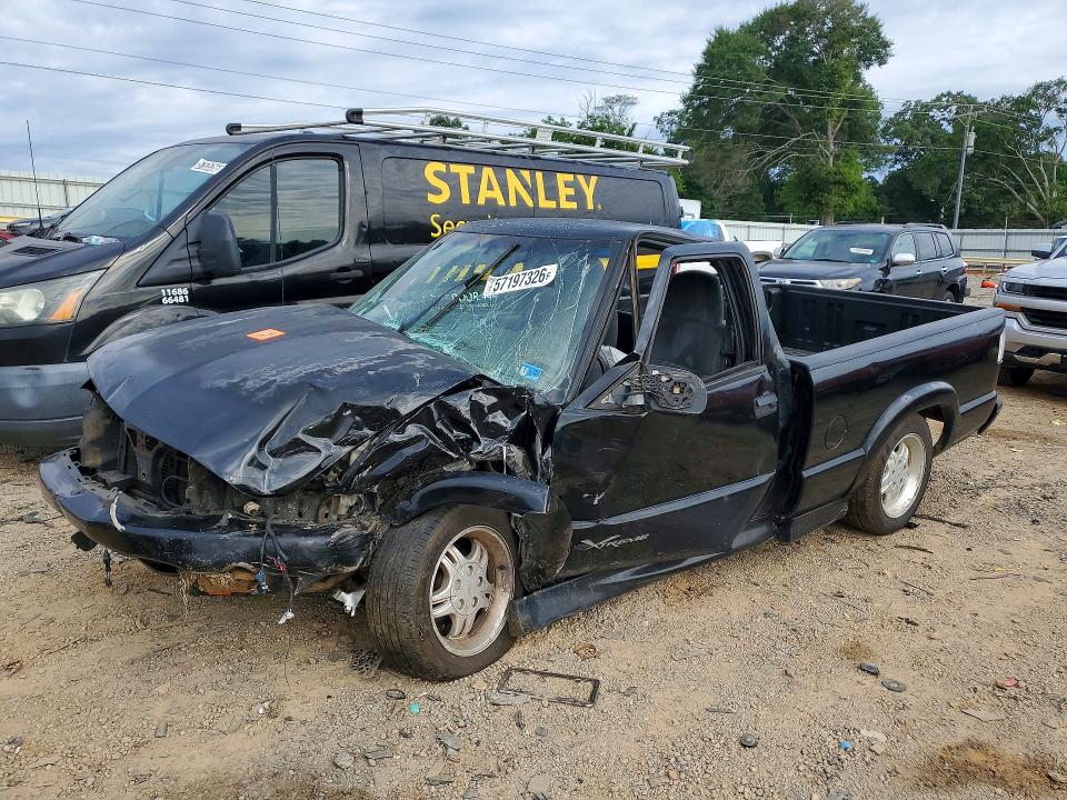 Auction sale of the 2000 Chevrolet S Truck, vin: 1GCCS1459Y8286799, lot number: 57197326