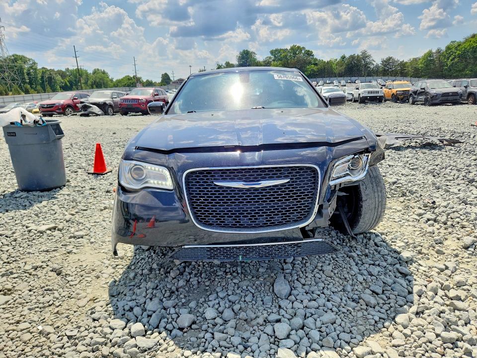 Продажа на аукционе авто 2017 Chrysler 300, vin: 2C3CCAAG8HH593897, номер лота: 56765966