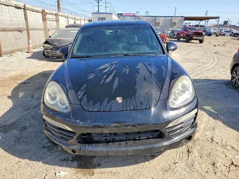 Продаж на аукціоні авто 2011 Porsche Cayenne, vin: WP1AA2A20BLA02506, номер лоту: 56808266
