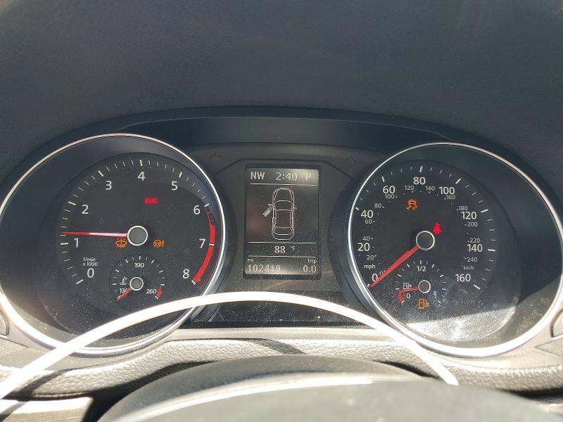 55390826 :رقم المزاد ، 1VWBT7A30HC012075 vin ، 2017 Volkswagen Passat مزاد بيع