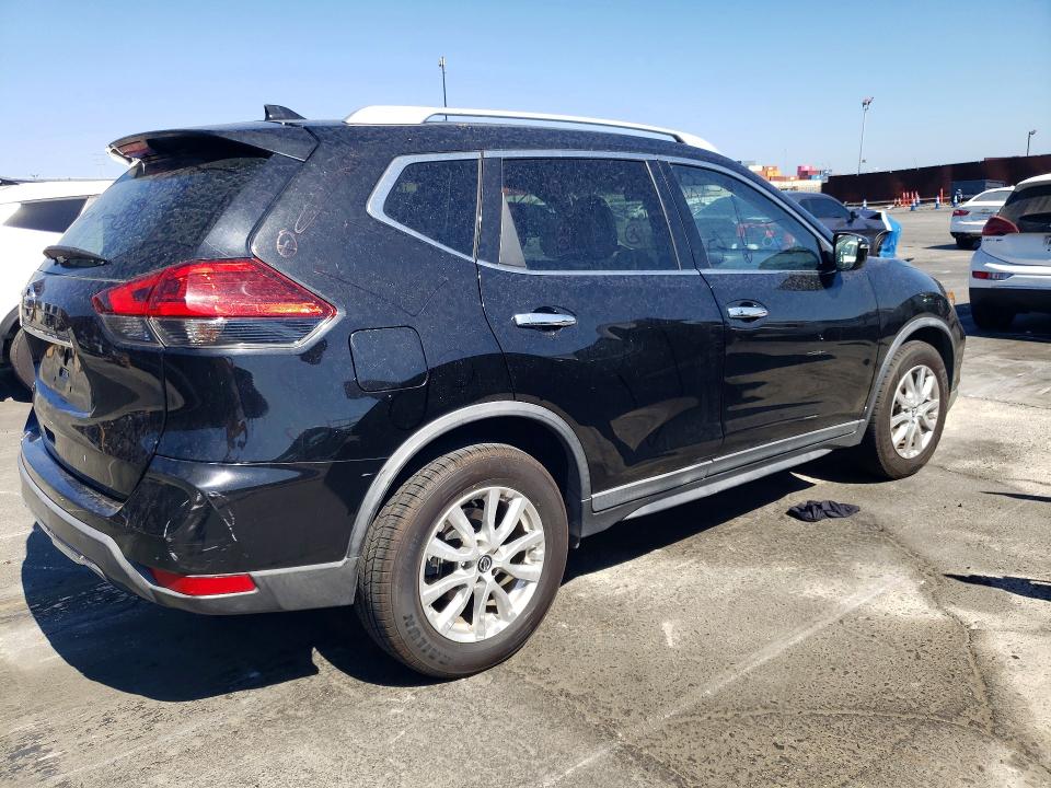 Продажа на аукционе авто 2017 Nissan Rogue, vin: KNMAT2MT0HP588299, номер лота: 59017556